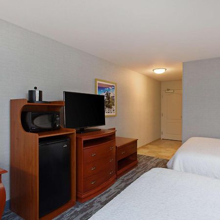 Hampton Inn & Suites Clovis Airport North Екстер'єр фото