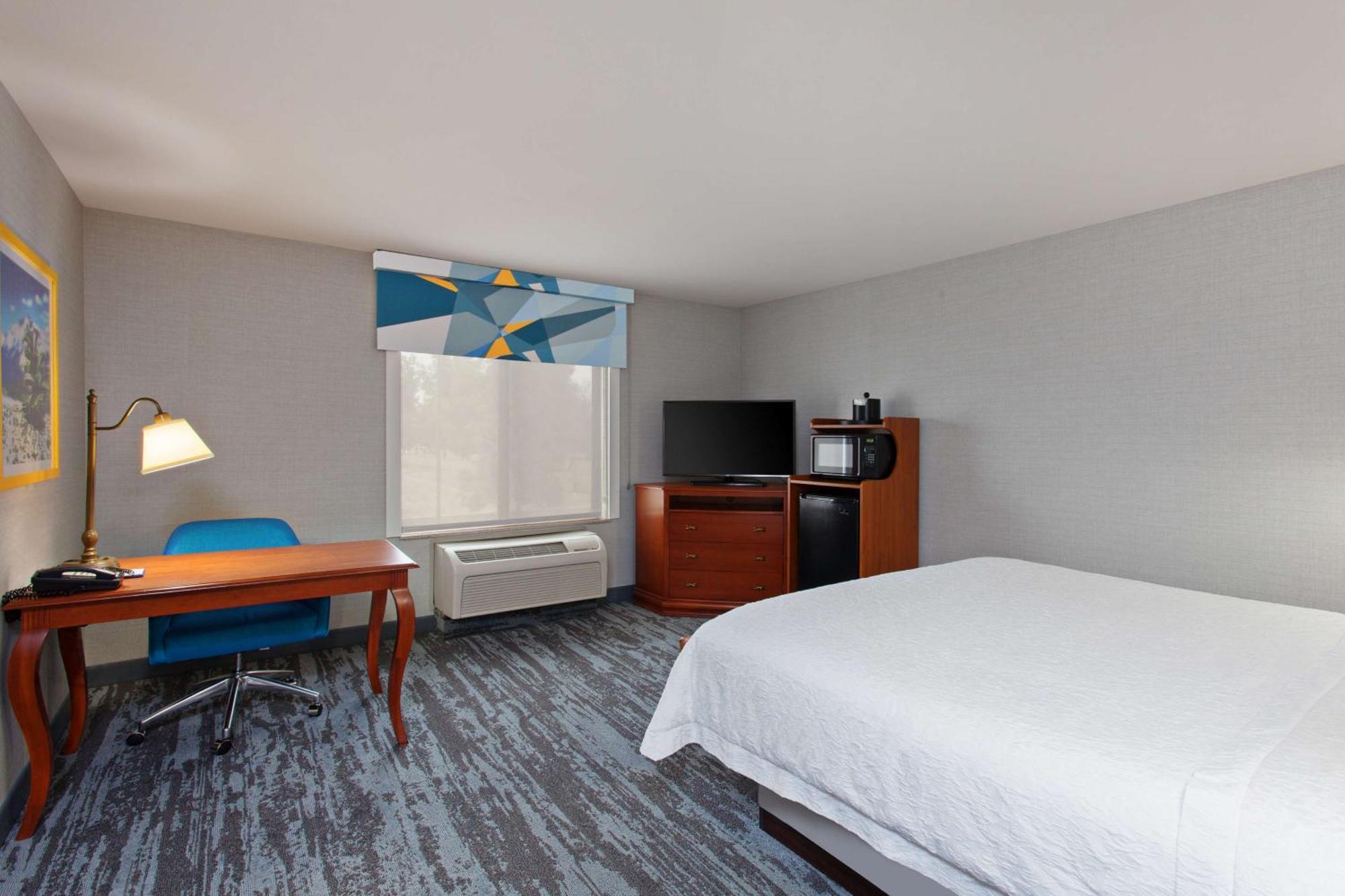 Hampton Inn & Suites Clovis Airport North Екстер'єр фото