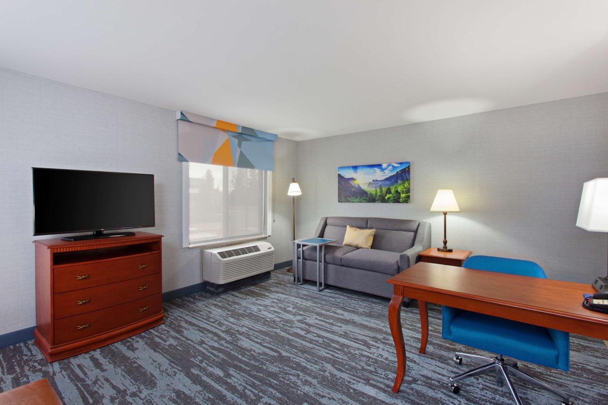 Hampton Inn & Suites Clovis Airport North Екстер'єр фото