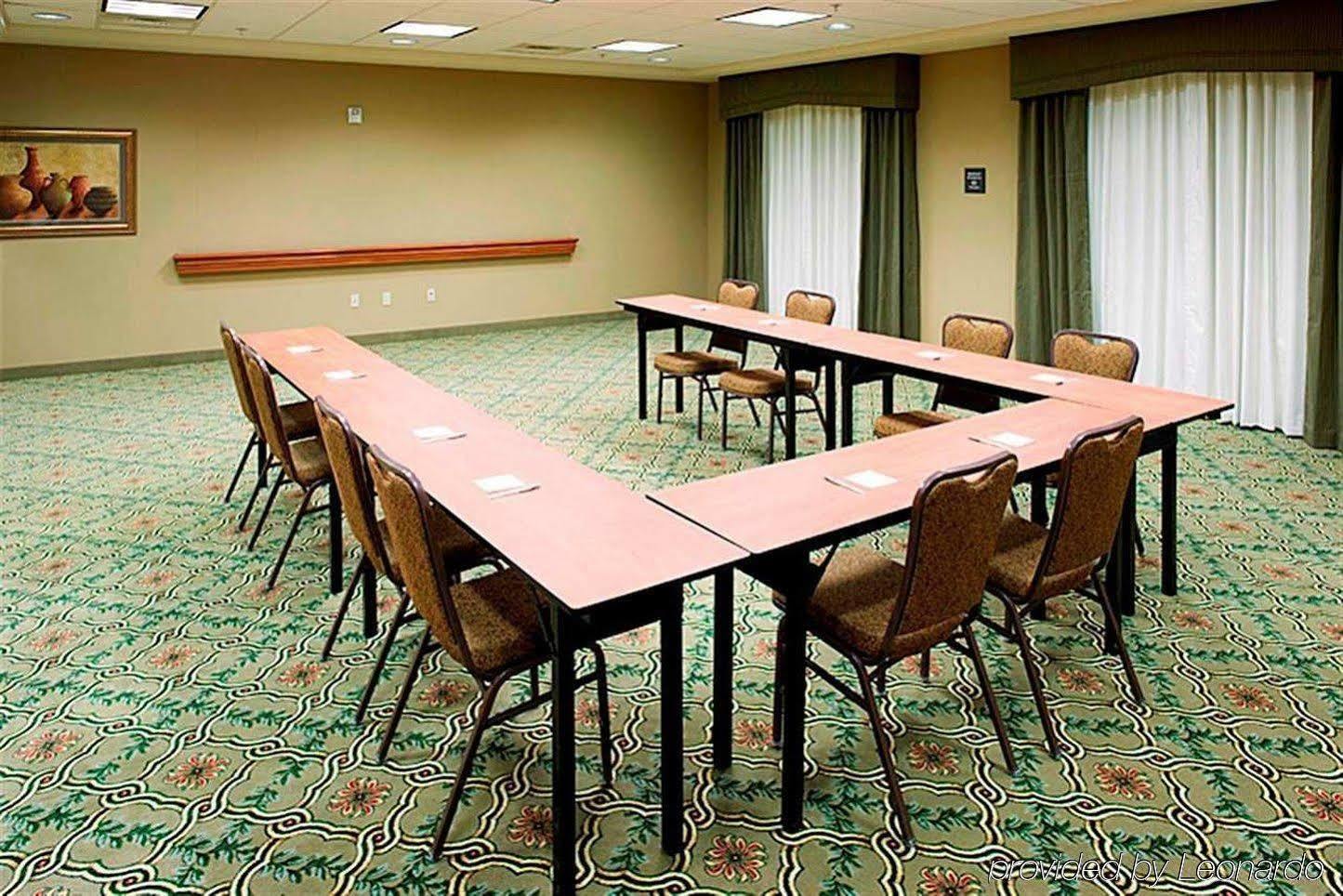 Hampton Inn & Suites Clovis Airport North Екстер'єр фото